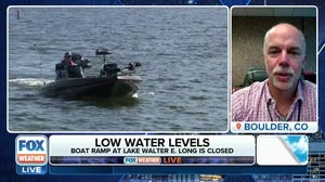 Texas drought, heat lowering lake water levels