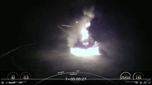 Video: SpaceX Falcon 9 booster crash lands on barge