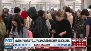 Thousands pack Houston's George Bush Intercontinental Airport as Christmas travel heats up