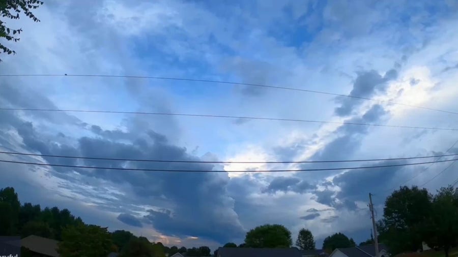 Kentucky timelapse video captures storm's shelf clould rolling in