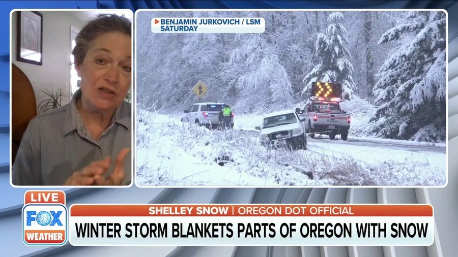 Transportation official on Oregon snow: Stay off the roads if possible