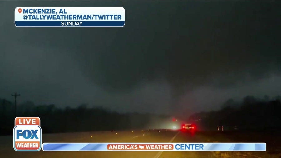 Video: Tornado moves through Alabama highway