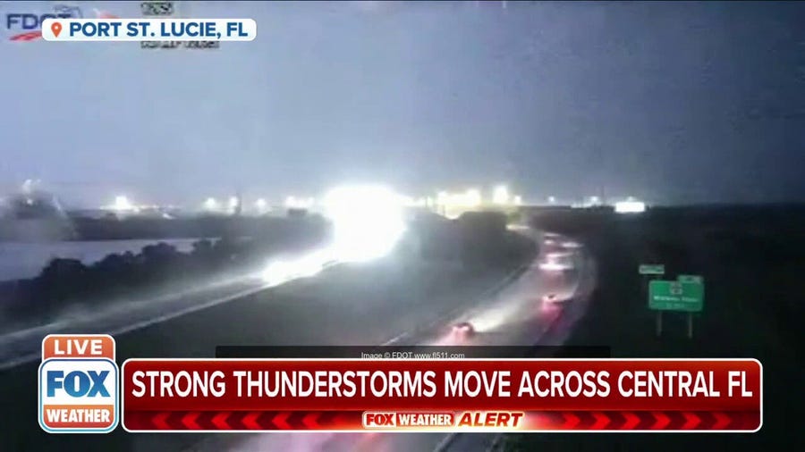 Lightning flashes across South Florida sky 