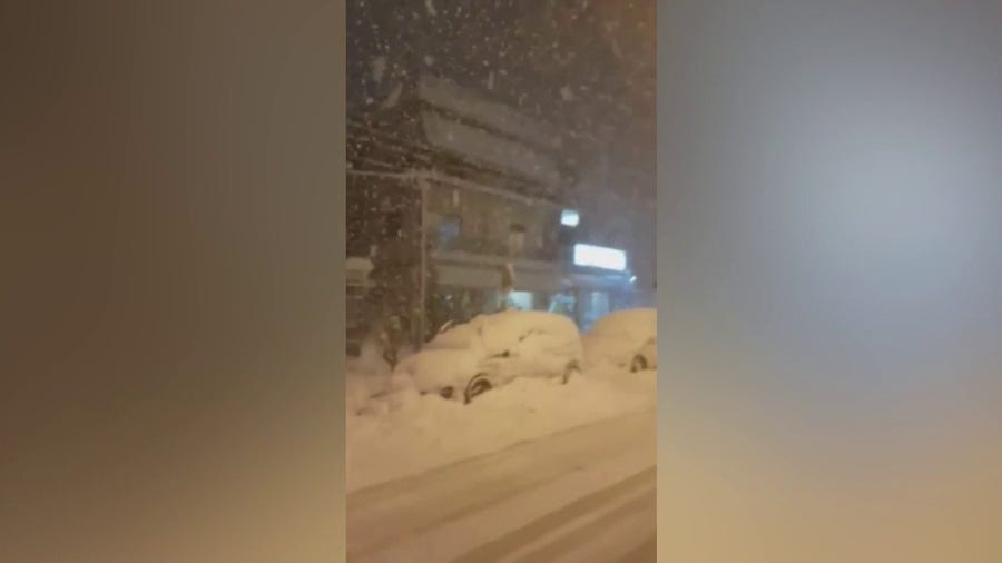 Rare snowstorm intensifies across Greece, hits Athens