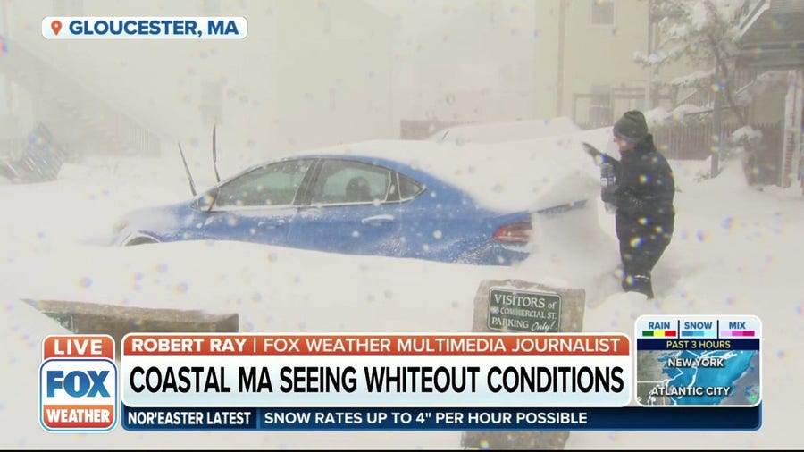 Blockbuster nor'easter buries Gloucester, MA in snow
