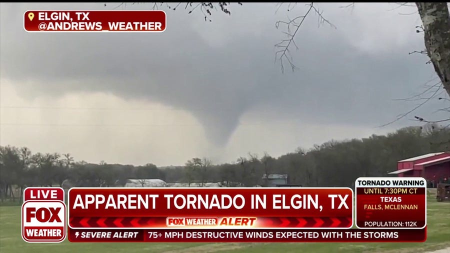 Funnel cloud spotted in Elgin, Texas