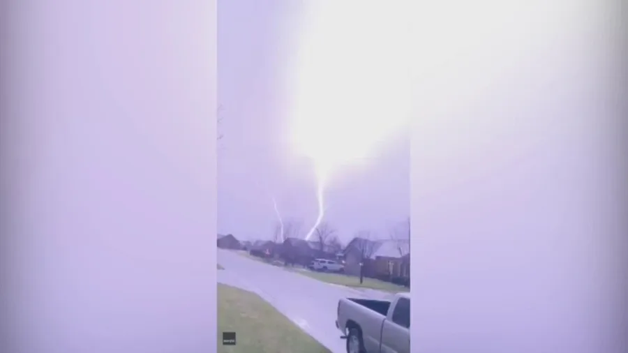 Watch: Kansas 'insane' upward lightning electrifies the night sky