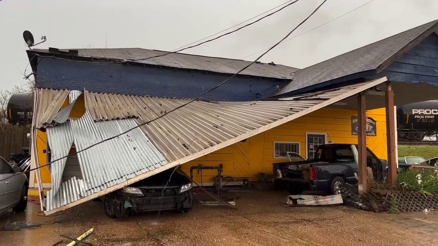 Storm takes toll on Jackson, Mississippi