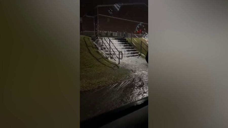 Flooding video: Sumrall, Mississippi sees almost 1.5 inches of rain in under half hour