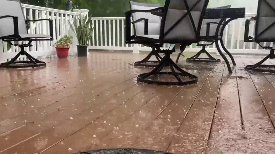 Pea-sized hail falls in southeastern Pennsylvania