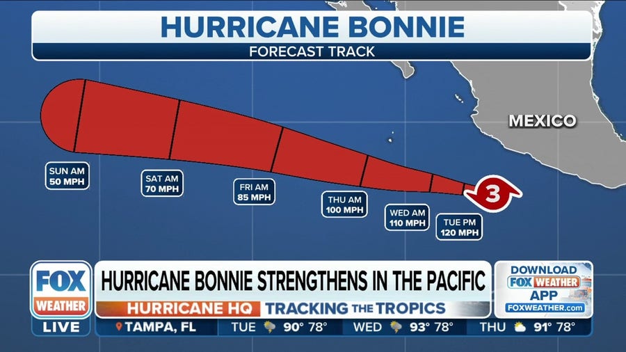 Bonnie becomes major hurricane in Eastern Pacific