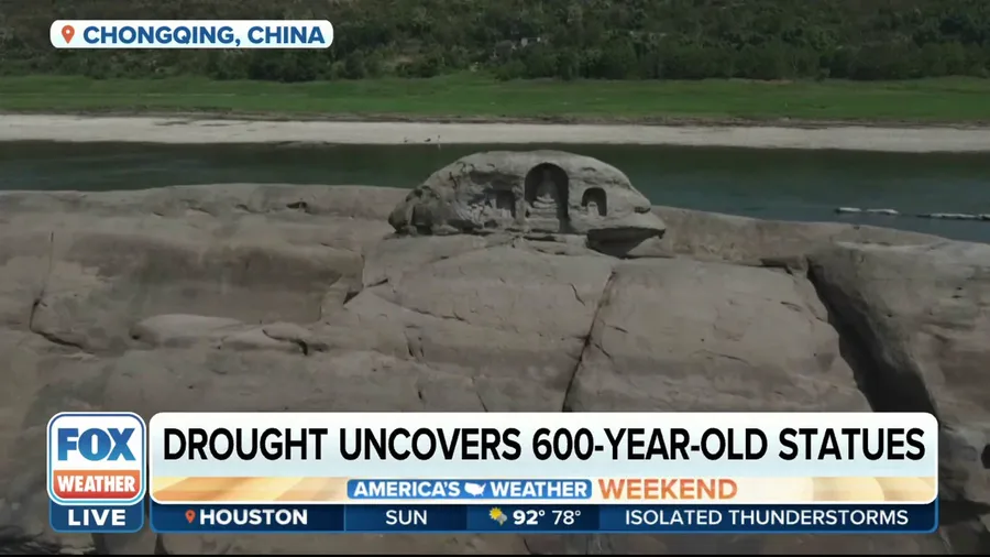 China drought uncovers 600-year-old Buddha