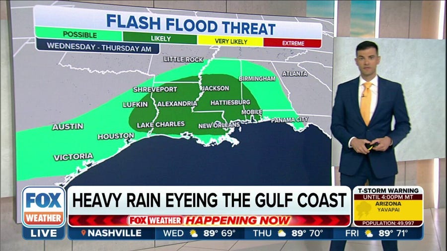 Flash flood threat persists in Gulf Coast