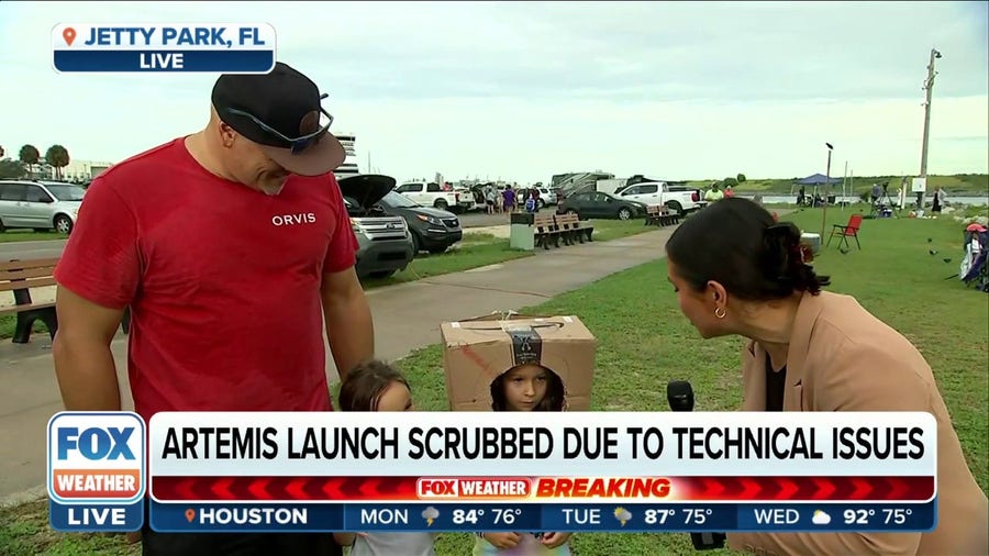 Space enthusiasts leave disappointed as Artemis 1 launch is scrubbed