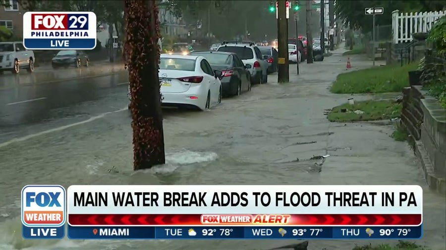 Water main break adding to flooding problems in Philadelphia
