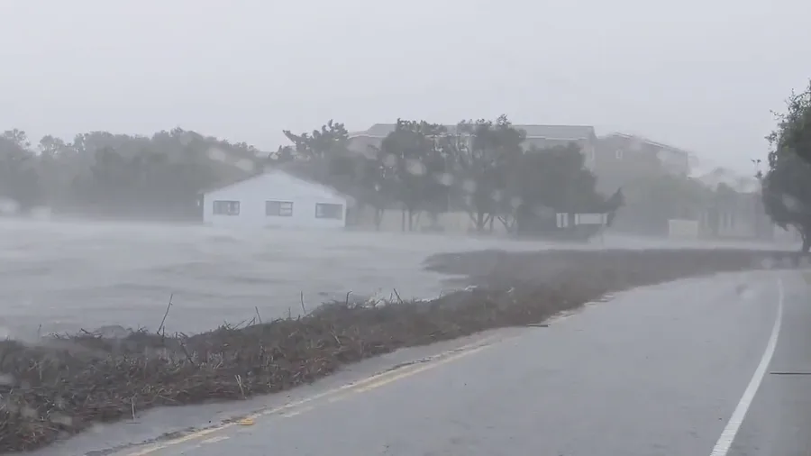 Pawleys Island, SC feeling impacts from Hurricane Ian