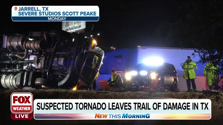 Suspected tornado leaves trail of damage along I-35 in Jarrell, Texas