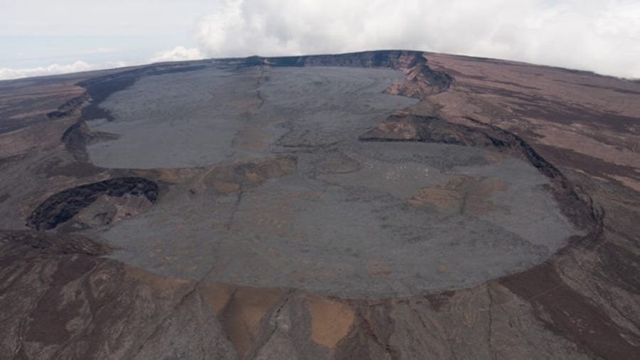 Mauna Loa Volcano timelapse