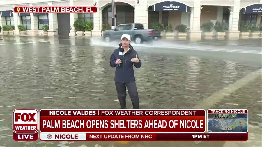 Roads flooding along West Palm Beach coastline from Nicole