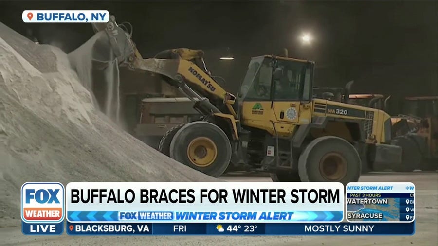 NWS Buffalo on snowstorm: 'Wall of white' may come in off Lake Erie