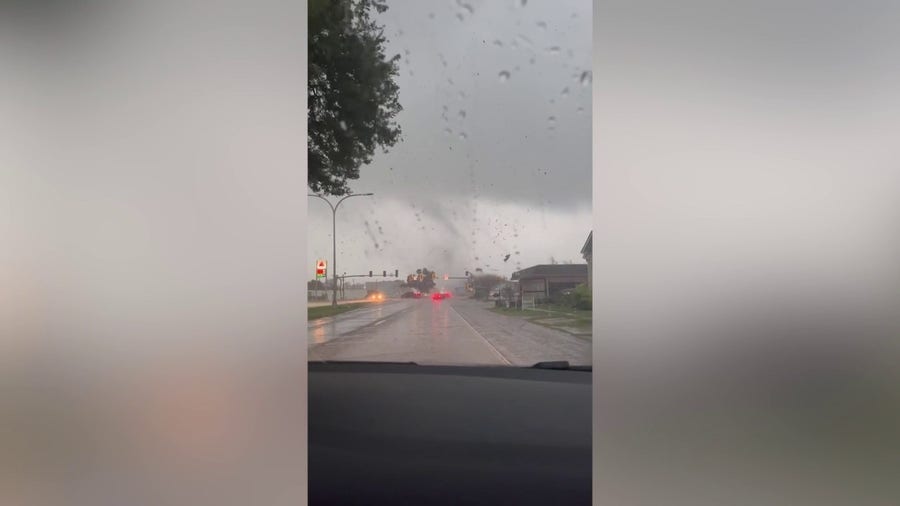 Tornado surprises drivers in Louisiana