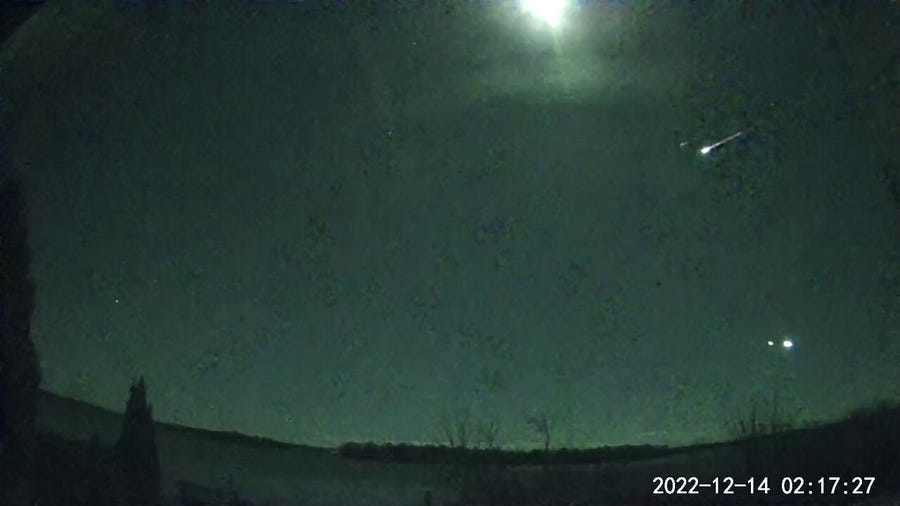 Watch: Meteor shoots across the night sky over Maine