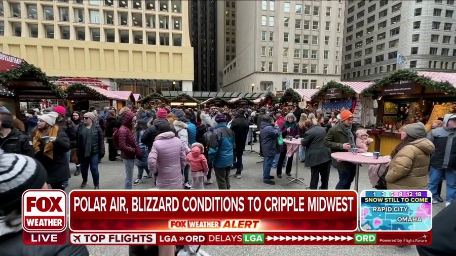 Chicago braces for blizzard conditions, dangerously cold air from arctic blast