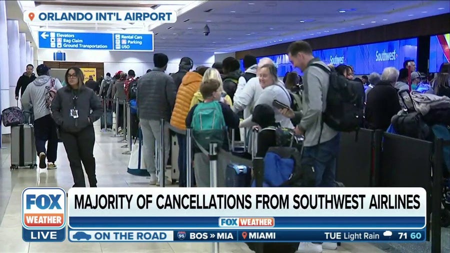Travelers stuck across US due to major flight delays