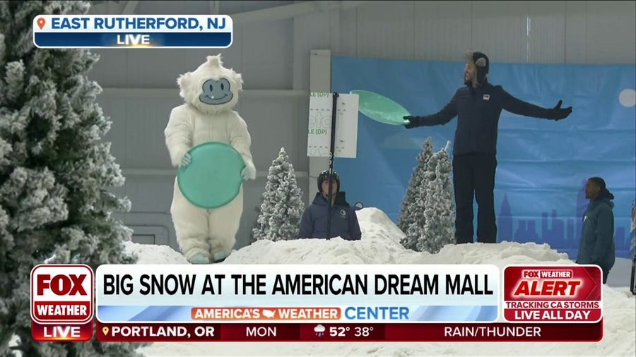 Snow enthusiasts head to New Jersey's indoor ski park