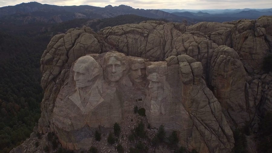 Vacations Across America: Travel to Mount Rushmore