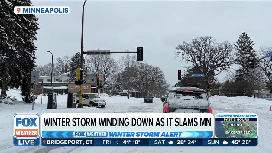 Minnesota digging out from winter storm, travel still hazardous