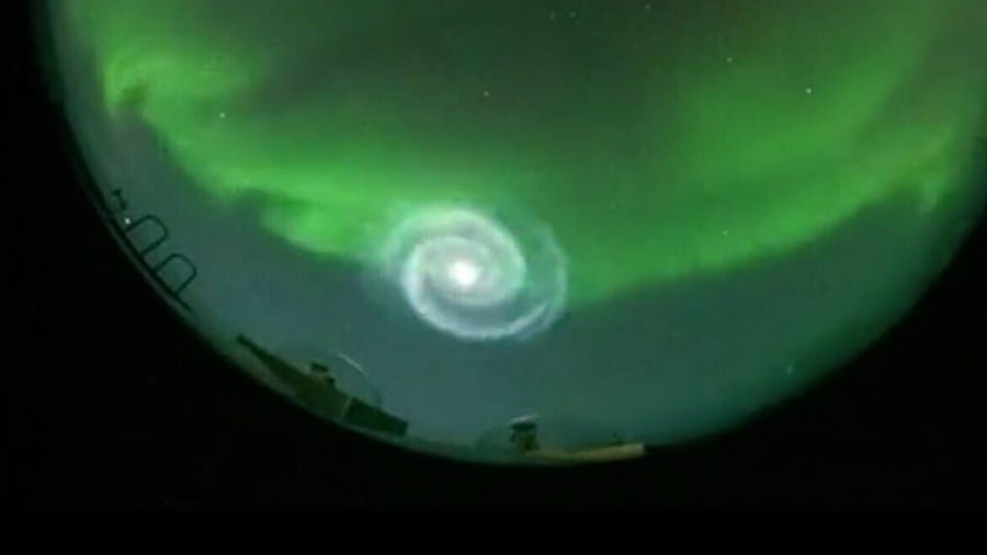 Swirl appears in Alaska sky 