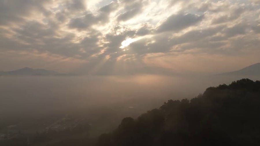 Watch: Wildfire smoke hangs over Lebanon, Virginia