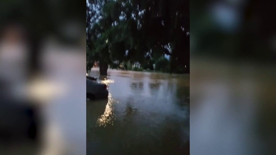 Watch water rise as dozens of homes flood in Mayfield, Kentucky