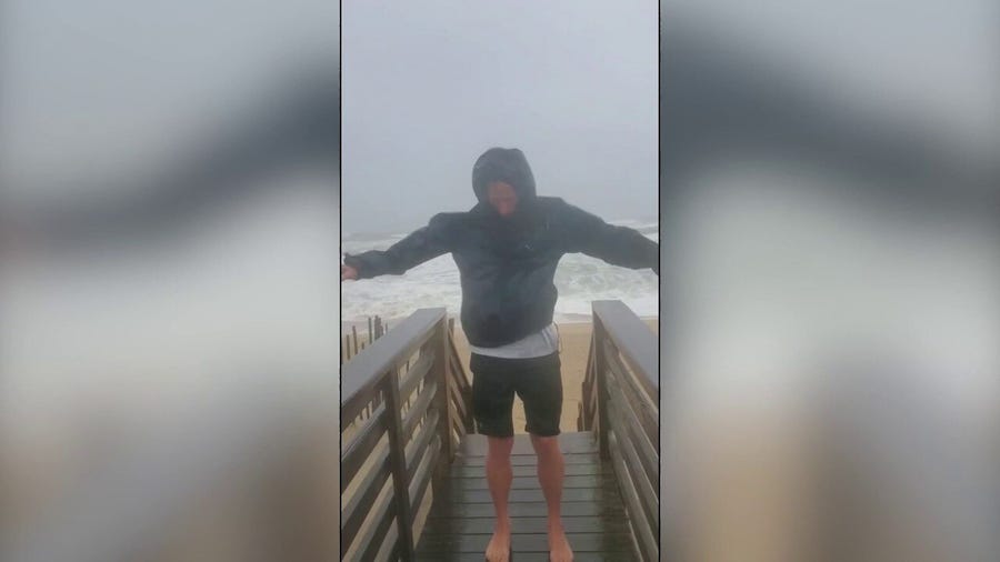 Winds from Tropical Storm Ophelia whip North Carolina coast