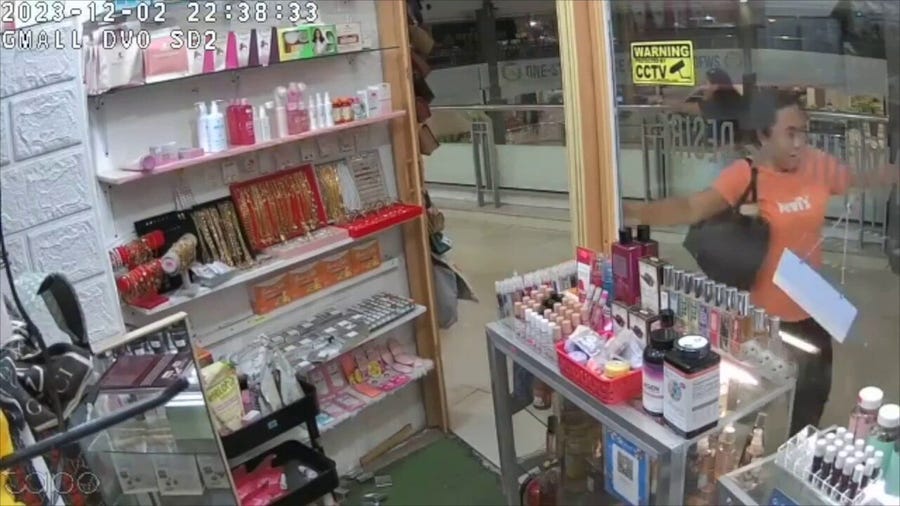 Watch: Customers flee store as earthquake hits Philippines