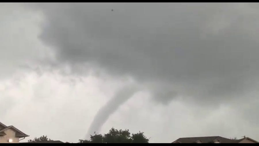 Tornado forms near Waco, Texas