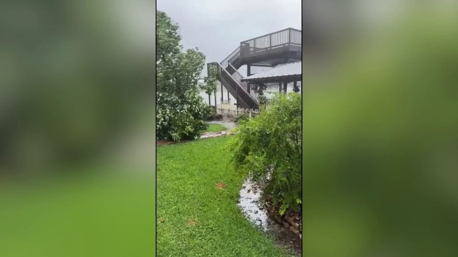 Waters rise on Galveston Island as Beryl makes landfall on Texas Gulf Coast