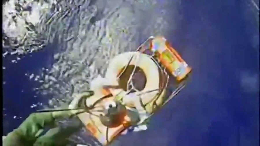 US Coast Guard rescues 3 people after vessel sinks off Honolulu