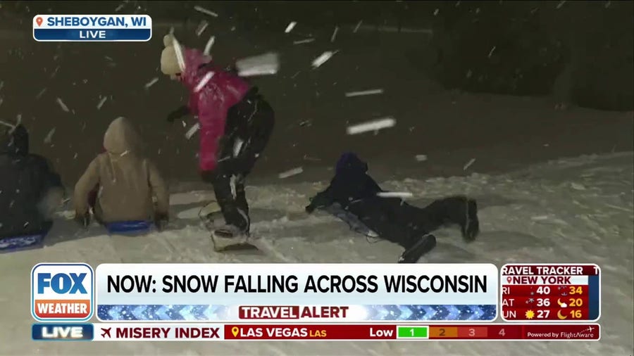 Wisconsin snow brings out the sledders