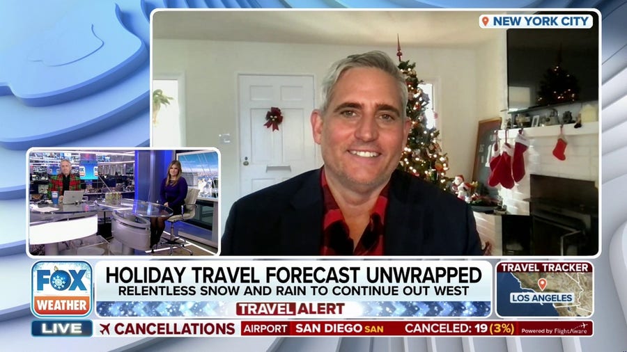Travel expert on what flyers can expect over the holidays
