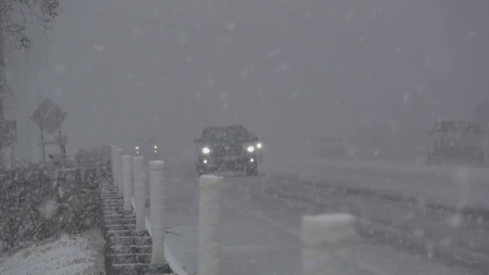 Heavy lake effect snow began across Erie County, PA on Sunday. The National Weather Service in Cleveland, OH had a Lake Effect Snow Warning for this location for 6-9