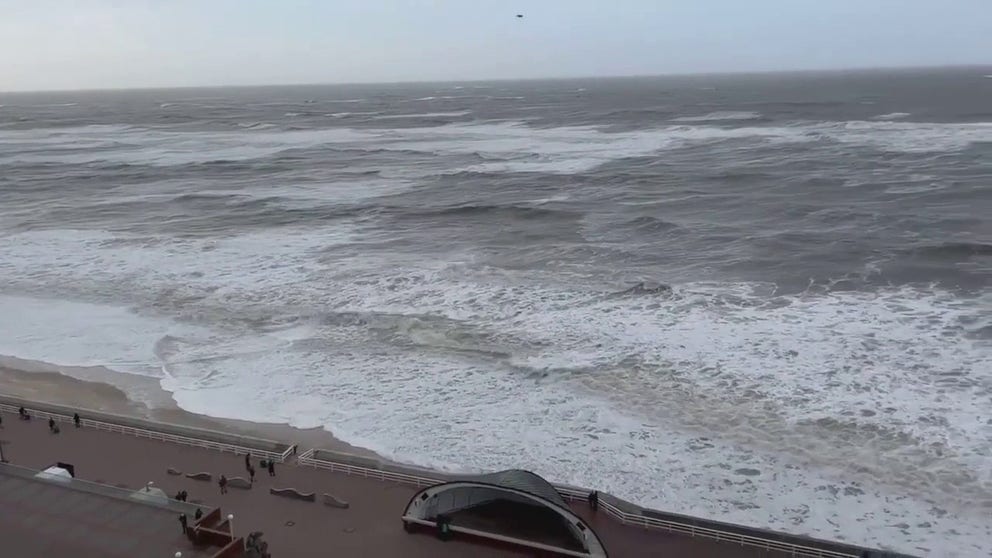 Winter storm Malik (known as Nadia in Germany) stirred up wind, waves and storms on the German island of Sylt.