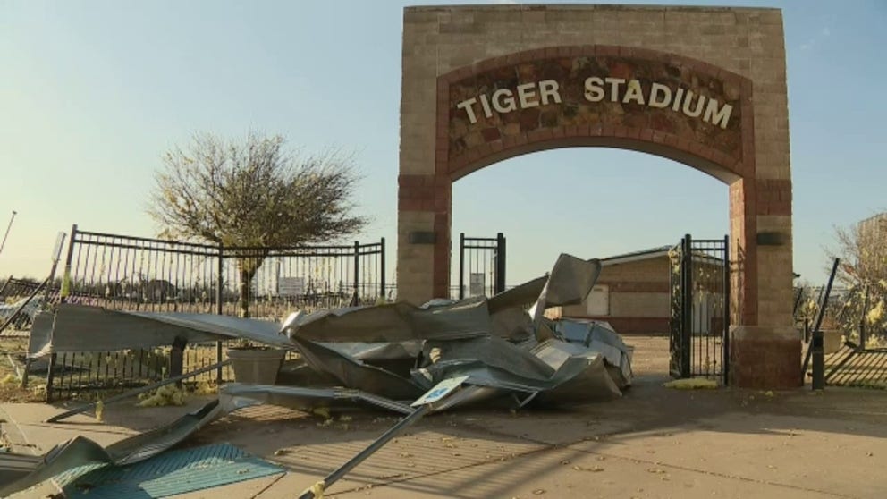 Video shows extensive damage to a school in Jacksboro, Texas after a tornado ripped through the area. (Video: FOX 4 KDFW)