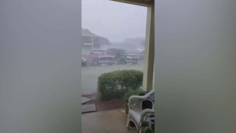 Video shows the town of Wetumpka being walloped by heavy rain as severe weather moves through Alabama Tuesday. (Video: Cody Phelts via Storyful)