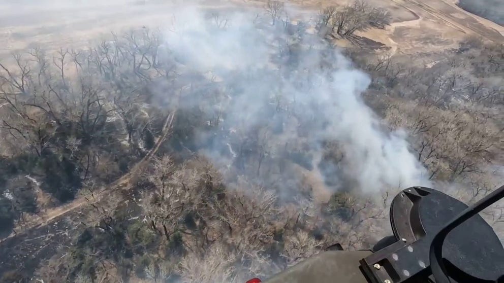 Video captures the Nebraska Army National Guard dropping water on The Road 702 Fire near Cambridge. (Video: Staff Sgt Tony Brollini / NE National Guard)