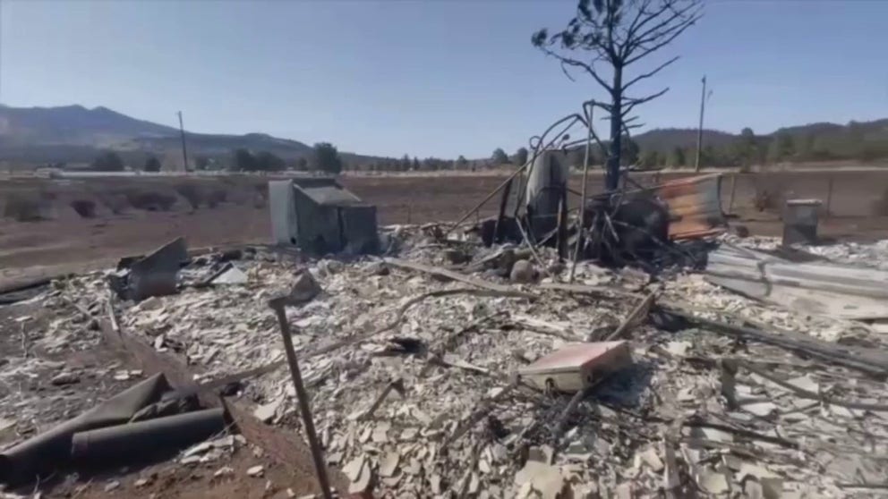 Video shows homes in Flagstaff, Arizona reduced to rubble by the Tunnel Fire. (Video: Marissa Sarbak via Storyful)