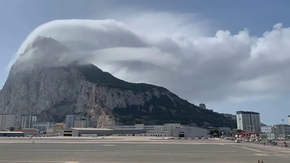 This is a time-lapse video of a levanter cloud over the Rock of Gibraltar.