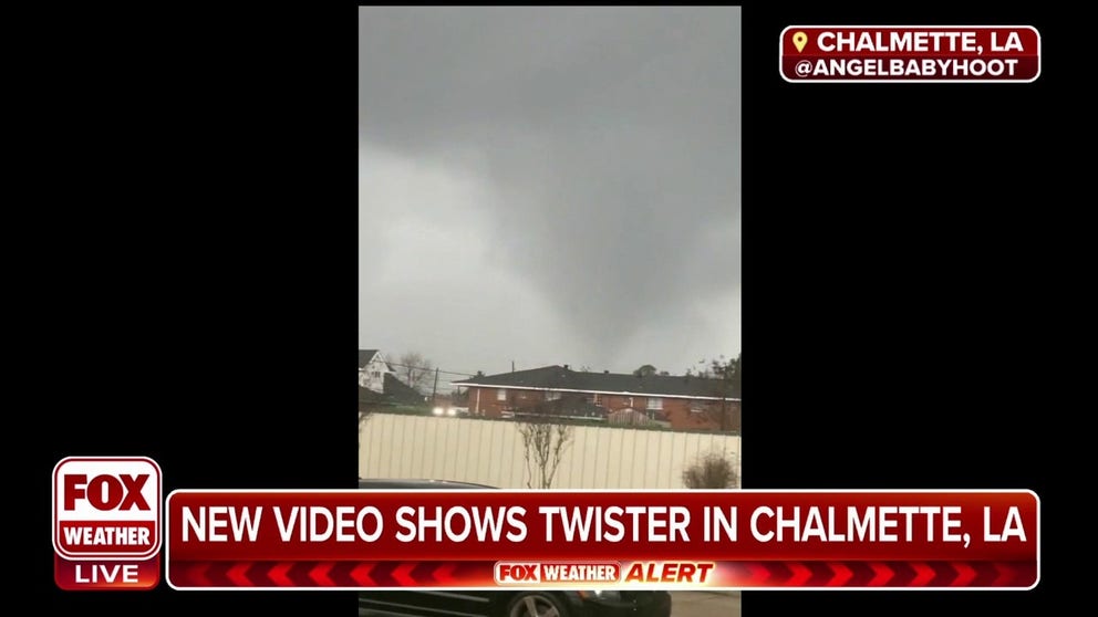 Power flashes visible during a tornado sighting in Chalmette, Louisiana. 