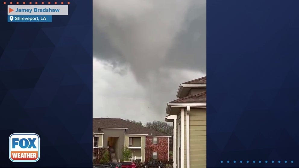 Video shows a tornado moving through Shreveport, Louisiana on Thursday evening. (Credit: Jamey Bradshaw)